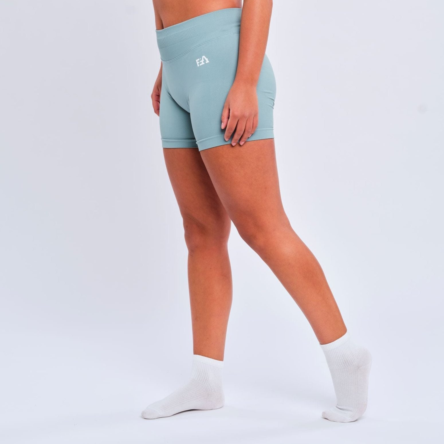 Short Jade Green