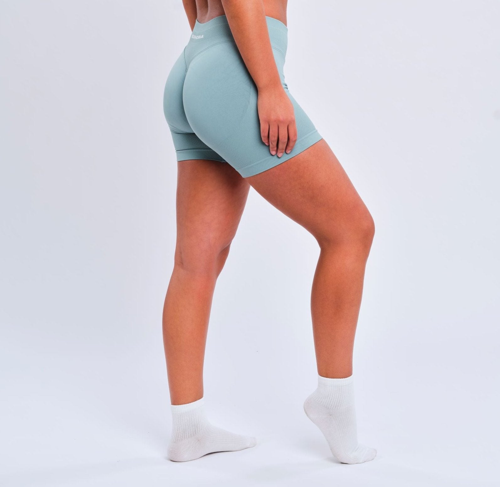 Short Jade Green