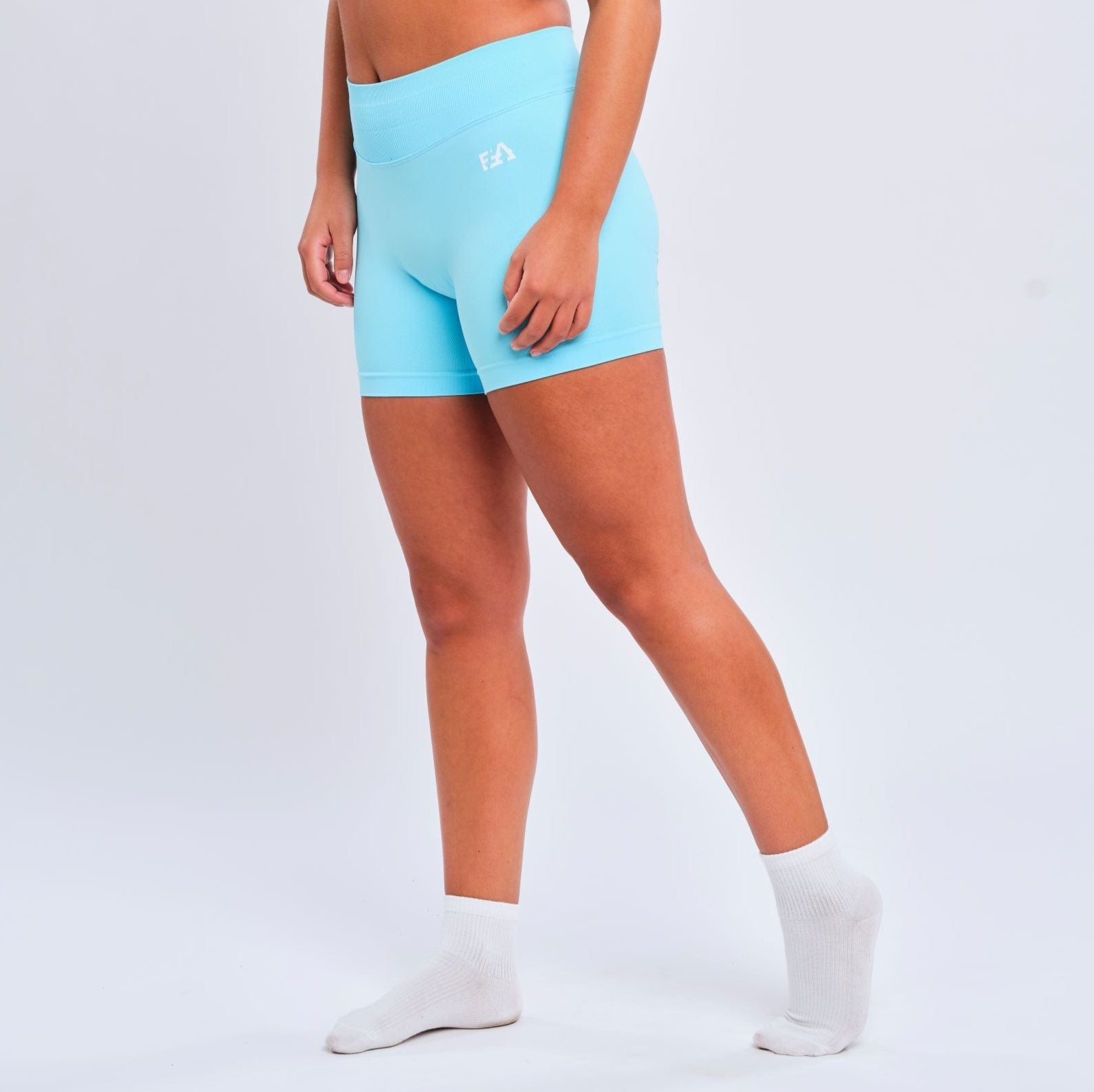 Short Ice Blue