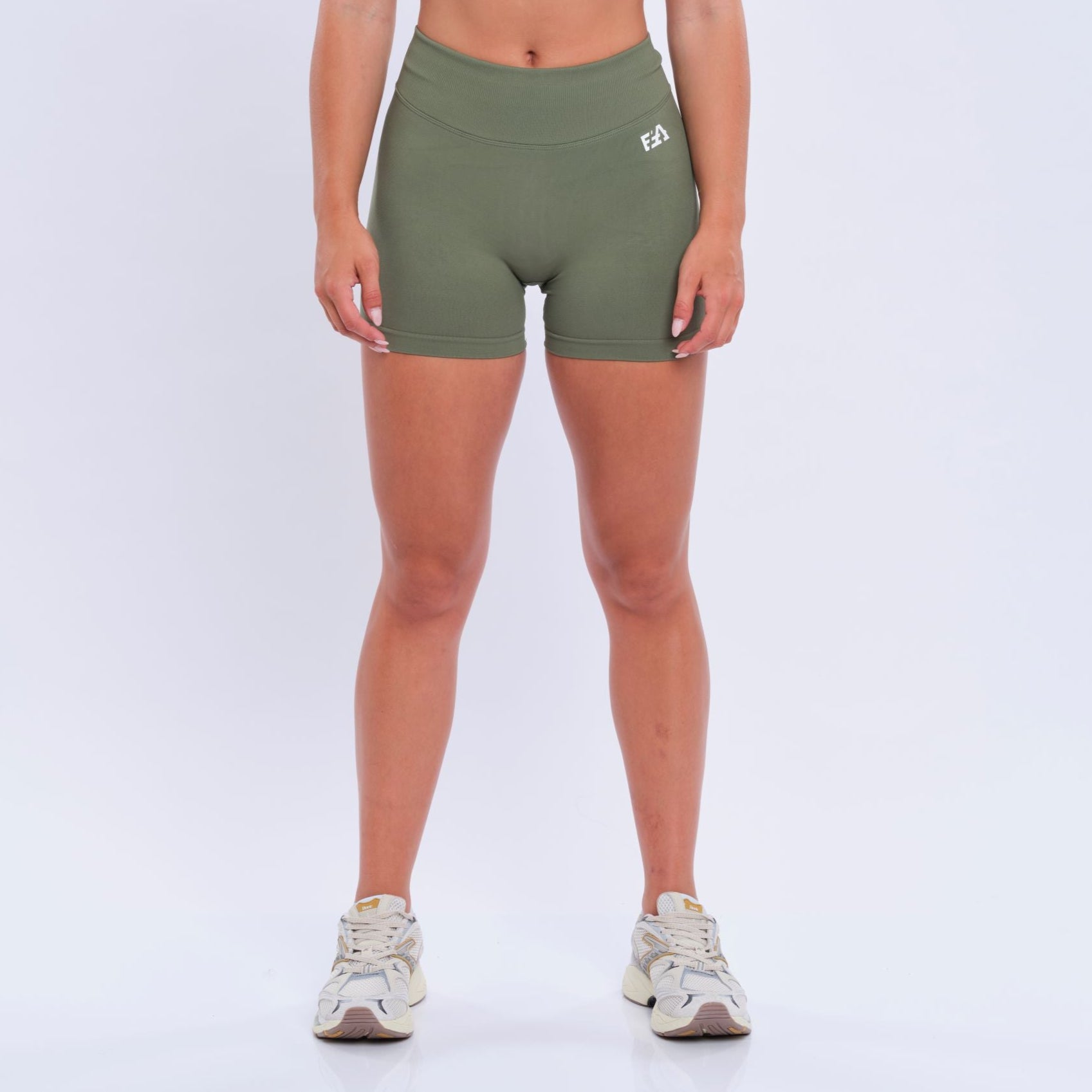 Short Olive