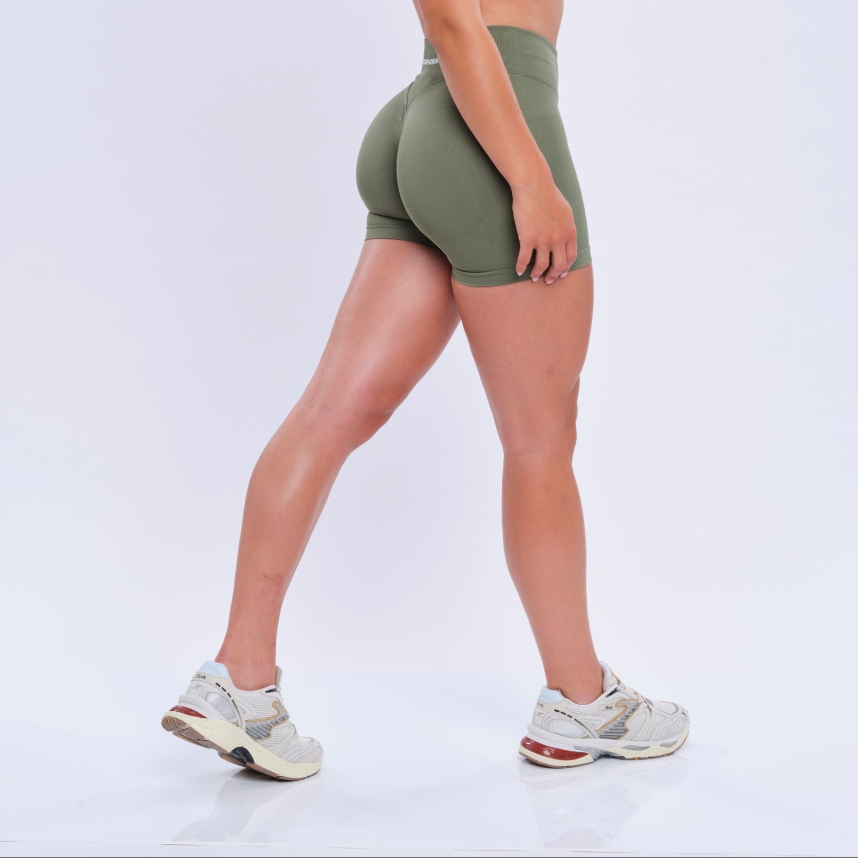 Short Olive